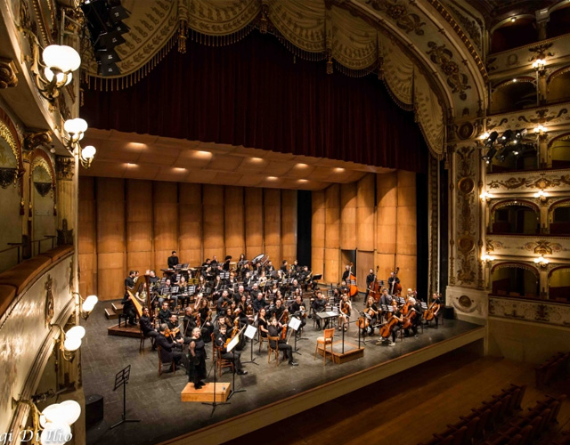 费拉拉音乐学院